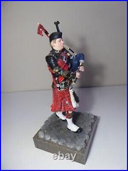 BORDER FINE ARTS Figure,''THE PIPER'' limited edition 75/600, with certificate