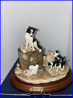 BORDER FINE ARTS- OUT OF HARM'S WAY- Collie B0537- 21cm Long 15cm wide Boxed #S