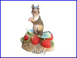 Border Fine Arts 4 Retired Figurine Mouse Eating Strawberries by Ray Ayres 1989