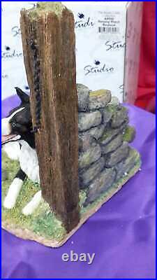 Border Fine Arts A8900 Keeping Watch Bookend Border Collie