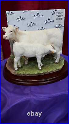 Border Fine Arts A9631 Charolais Cow & Calf