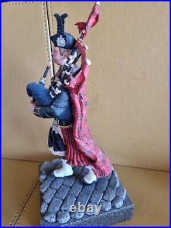 Border Fine Arts Figurine 11The Piper B1020 2006 Vgc