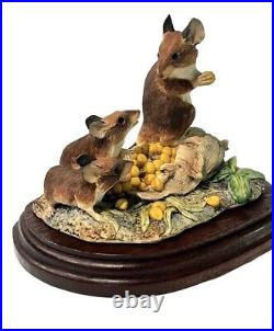 Border Fine Arts Mice On Sweet Corn Figurine? New? Rare Retired Mouse Ayres Us