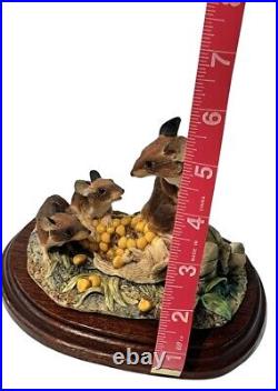 Border Fine Arts Mice On Sweet Corn Figurine? New? Rare Retired Mouse Ayres Us