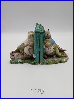 Border Fine Arts Oliver Otter & Friends Figurine Not Beatrix Potter Bookends