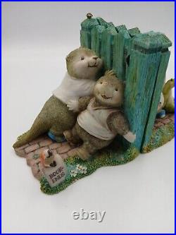 Border Fine Arts Oliver Otter & Friends Figurine Not Beatrix Potter Bookends