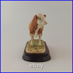 Border Fine Arts Simmental Bull With Box & CoA (Chipped) 8483 BFA