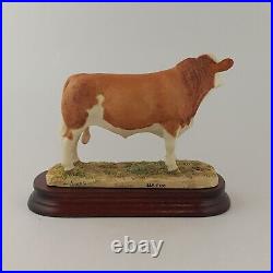 Border Fine Arts Simmental Bull With Box & CoA (Chipped) 8483 BFA