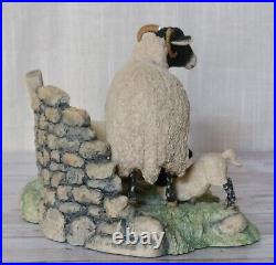 Border Fine Arts Spring Lambing Swaledale Ewe & Lambs No. JH6 by Ray Ayres 1985