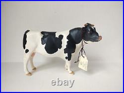 Border Fine Arts cow figurine 8766 Friesian Bull