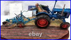 Border Fine Arts tractor,'AT THE VINTAGE'B0517, New in original boxes with Cert