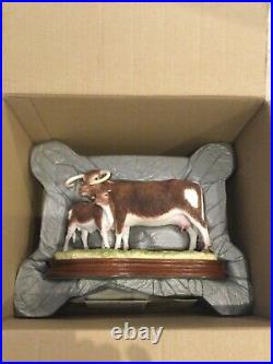 Border fine arts LONGHORN COW and. CALF. Boxed (Brand new)