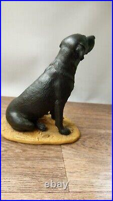 Border fine arts, Large black lab, MT01B, signed margaret turner 21cm, (8.26)