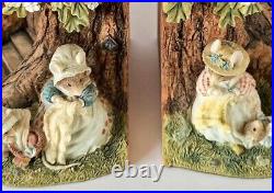 Brambly Hedge Border Fine Arts Poppy and Babies Bookends BHB01