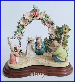 Brambly Hedge Border Fine Arts Tableau Summer Boxed Limited Edition 226