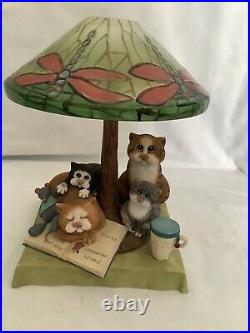 Comic & Curious Cats A4955 Bedtime Stories Annual Figurine 2005