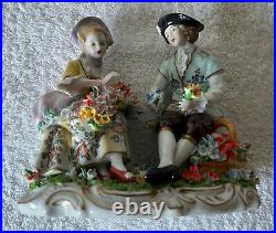German Sitzendorf Porcelain Figurine Flower Sellers