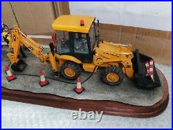 New Border Fine Arts Essential repairs Limited edition JCB Digger Good condition