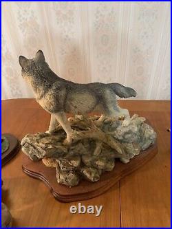 Wolf Ornament Border Fine Arts PACK LEADER STW0758007